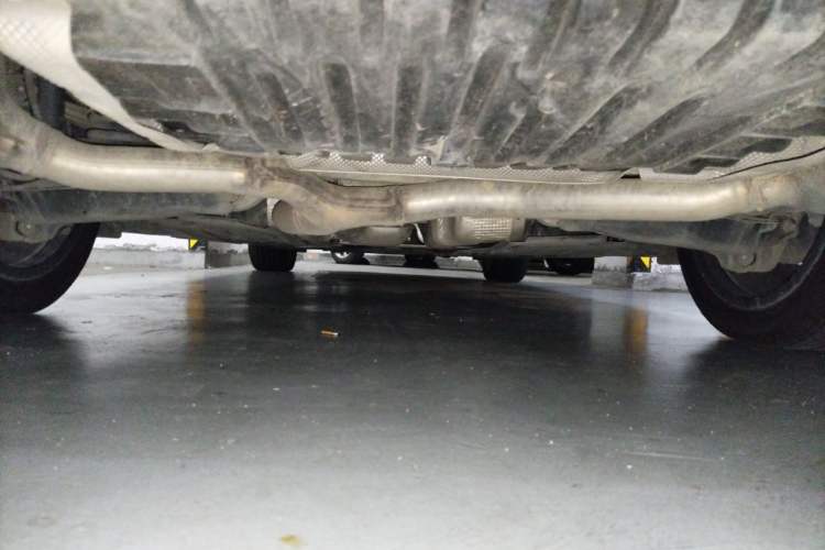 Used Mercedes-Benz E-Class 2023 E 260 L Chassis Front