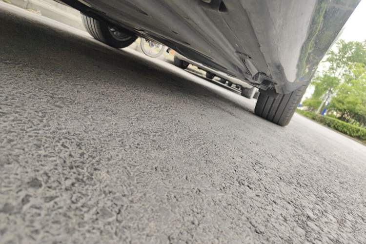 Used Mercedes-Benz E-Class 2023 E 300 L Luxury Model Chassis Front Left