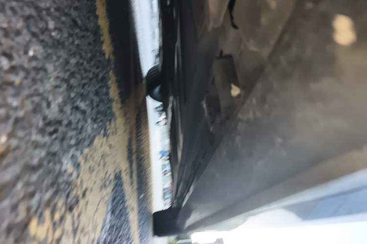Used Mercedes-Benz E-Class 2023 E 300 L Sporty and Stylish Model Chassis Front Left