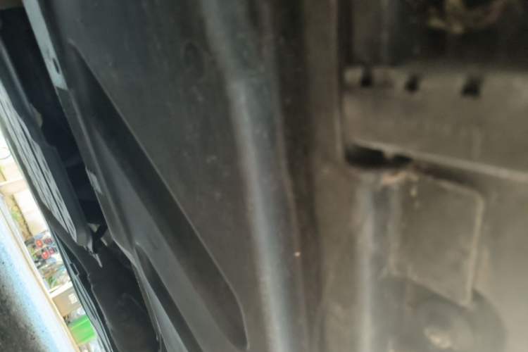 Used Mercedes-Benz E-Class 2023 Facelift E 260 L Chassis Front Left
