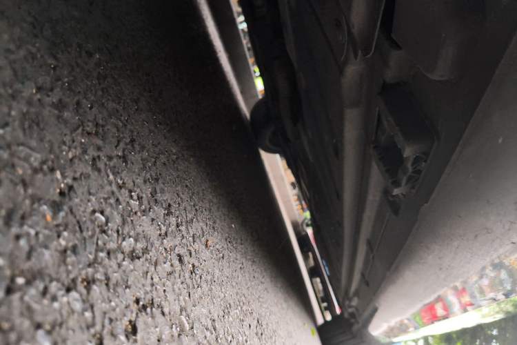 Used Mercedes-Benz E-Class 2023 Updated E 300 L Luxury Edition Chassis Front Left