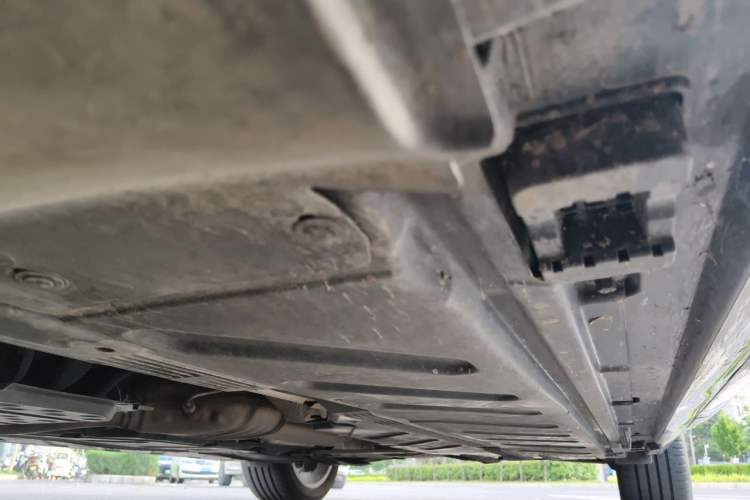 Used Mercedes-Benz E-Class 2023 Restyled E 300 L Sport Premium Edition Chassis Front Left