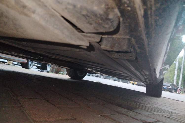 Used Mercedes-Benz E-Class 2023 Updated E 300 L Luxury Edition Chassis Front Left