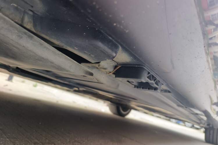 Used Mercedes-Benz E-Class 2023 Updated E 300 L Fashion Edition Chassis Front Left