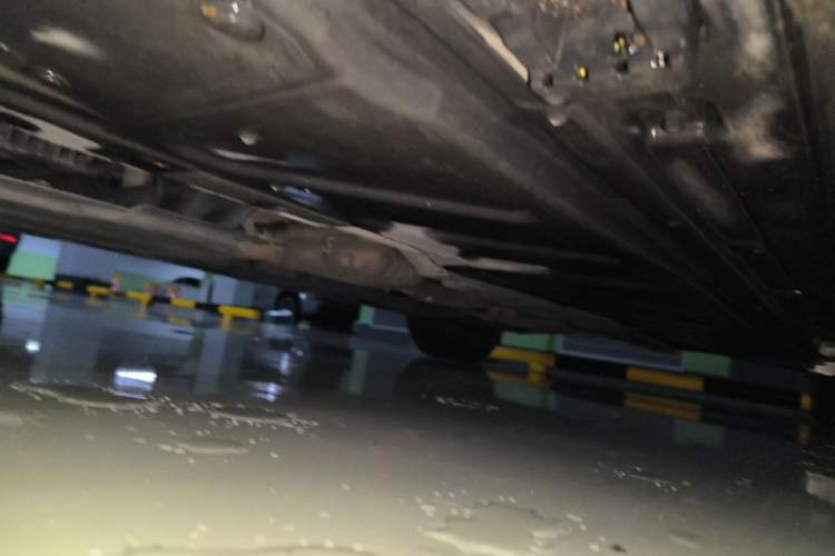 Used Mercedes-Benz E-Class 2023 Facelift E 260 L Chassis Front Left