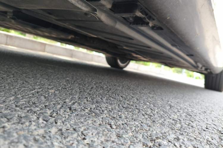 Used Mercedes-Benz E-Class 2023 Updated E 300 L Fashion Edition Chassis Front Left