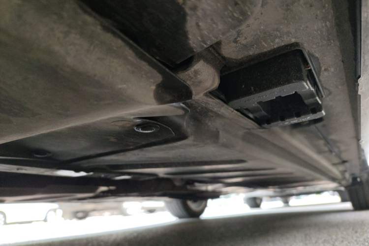 Used Mercedes-Benz E-Class 2023 E 300 L Stylish Model Chassis Front Left