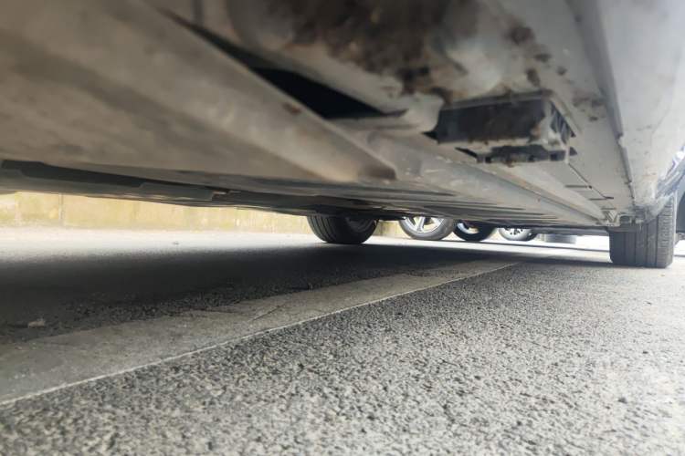 Used Mercedes-Benz E-Class 2023 Updated E 300 L Luxury Edition Chassis Front Left