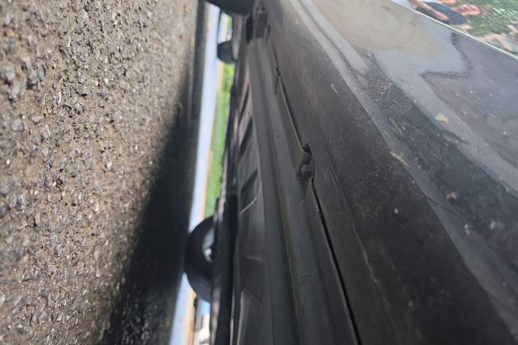 Used Mercedes-Benz E-Class 2023 Facelift E 260 L Chassis Front Left