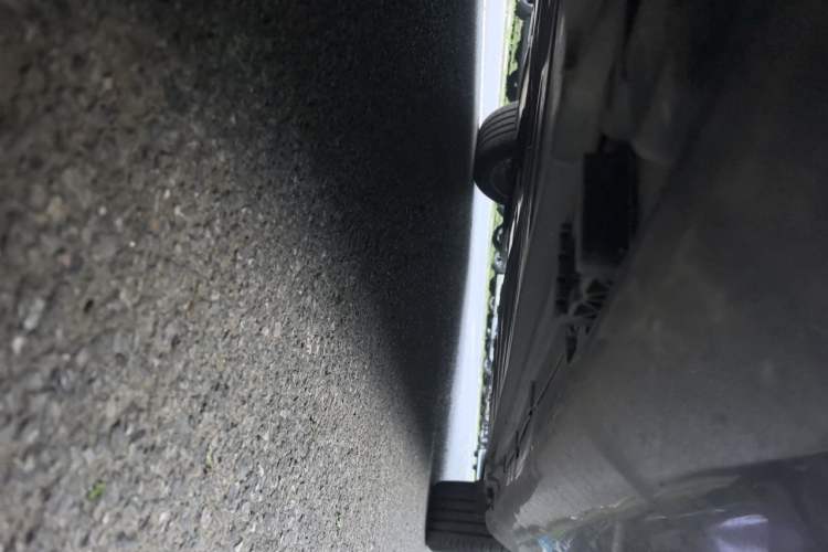 Used Mercedes-Benz E-Class 2023 Updated E 300 L Fashion Edition Chassis Front Left