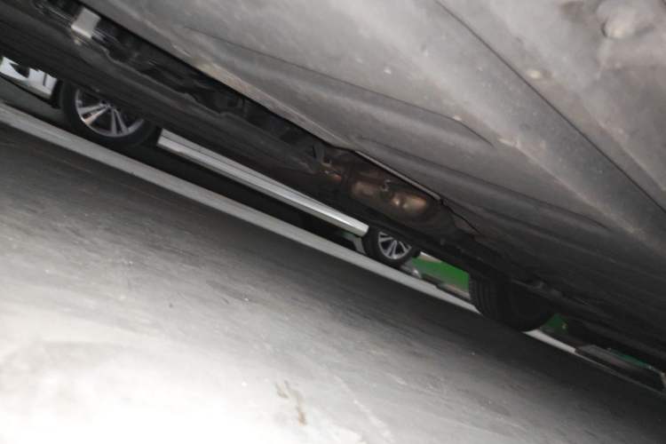 Used Mercedes-Benz E-Class 2023 Updated E 300 L Fashion Edition Chassis Front Left