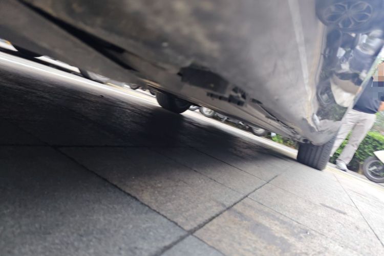 Used Mercedes-Benz E-Class 2023 E 260 L Chassis Front Left
