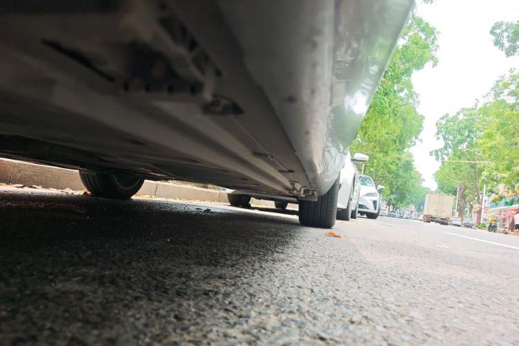 Used Mercedes-Benz E-Class 2023 Updated E 300 L Fashion Edition Chassis Front Left