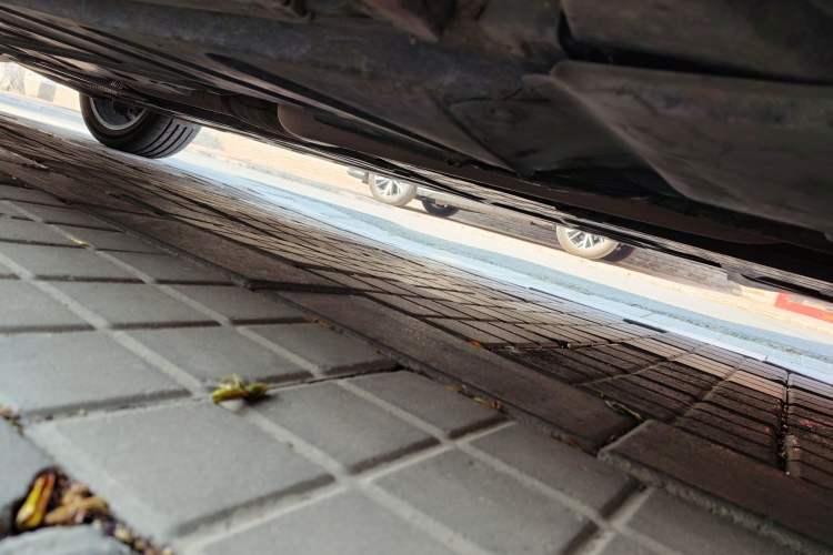 Used Mercedes-Benz E-Class 2023 Updated E 300 L Fashion Edition Chassis Front Right