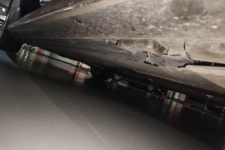 Used Mercedes-Benz E-Class 2023 Restyled E 300 L Sport Luxury Edition Chassis Front Right