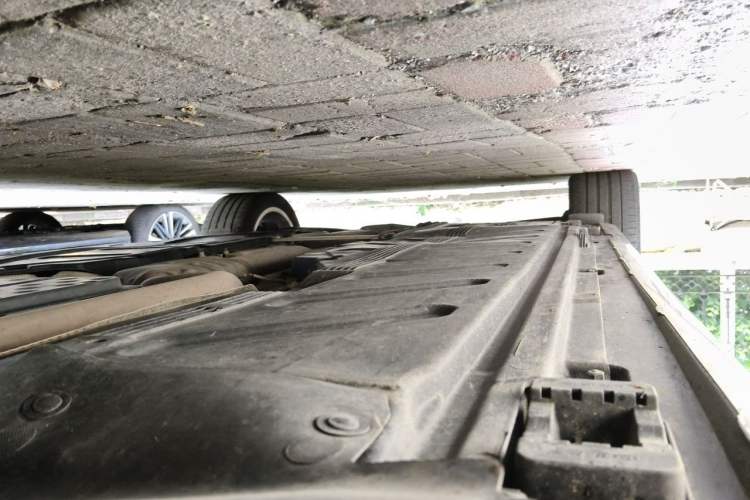 Used Mercedes-Benz E-Class 2023 Updated E 300 L Fashion Edition Chassis Front Right
