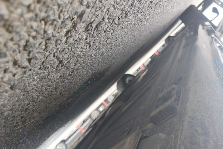 Used Mercedes-Benz E-Class 2023 Facelift E 260 L 4MATIC Chassis Front Right