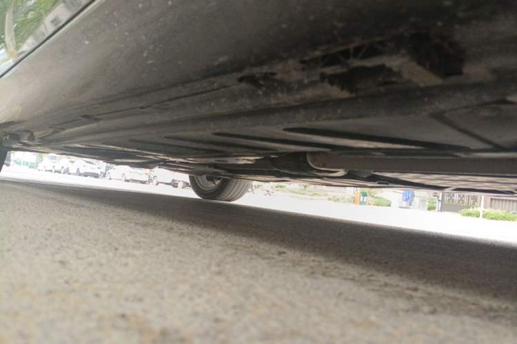 Used Mercedes-Benz E-Class 2023 Updated E 300 L Luxury Edition Chassis Front Right