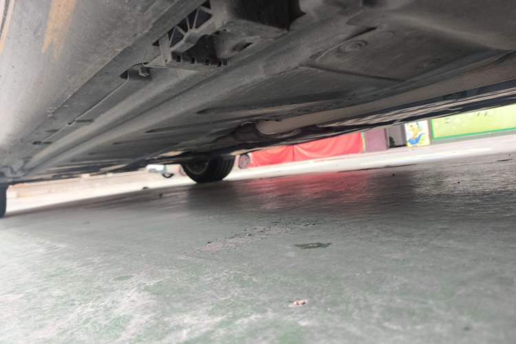 Used Mercedes-Benz E-Class 2023 Updated E 300 L Fashion Edition Chassis Front Right