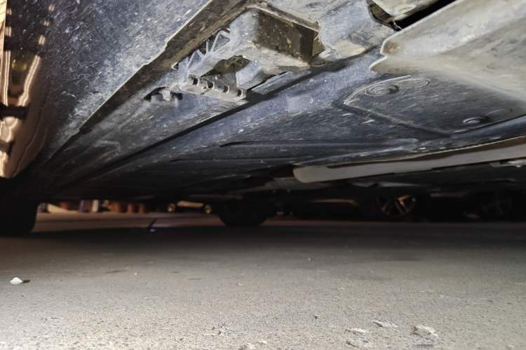 Used Mercedes-Benz E-Class 2023 Facelift E 260 L Chassis Front Right