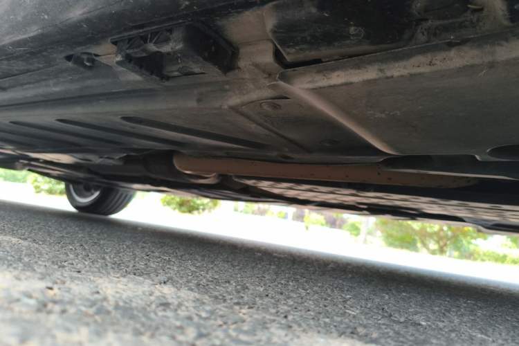 Used Mercedes-Benz E-Class 2023 Updated E 300 L Fashion Edition Chassis Front Right