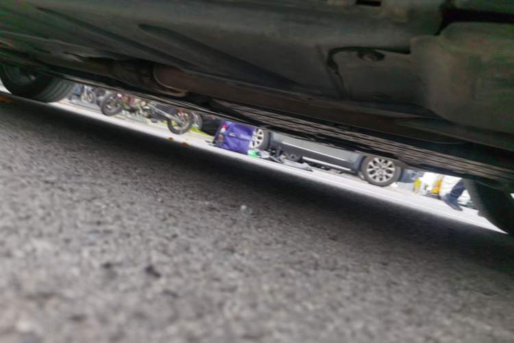 Used Mercedes-Benz E-Class 2023 E 300 L Stylish Model Chassis Front Right
