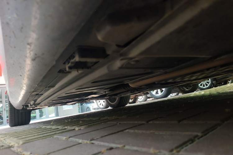 Used Mercedes-Benz E-Class 2023 E 300 L Stylish Model Chassis Front Right