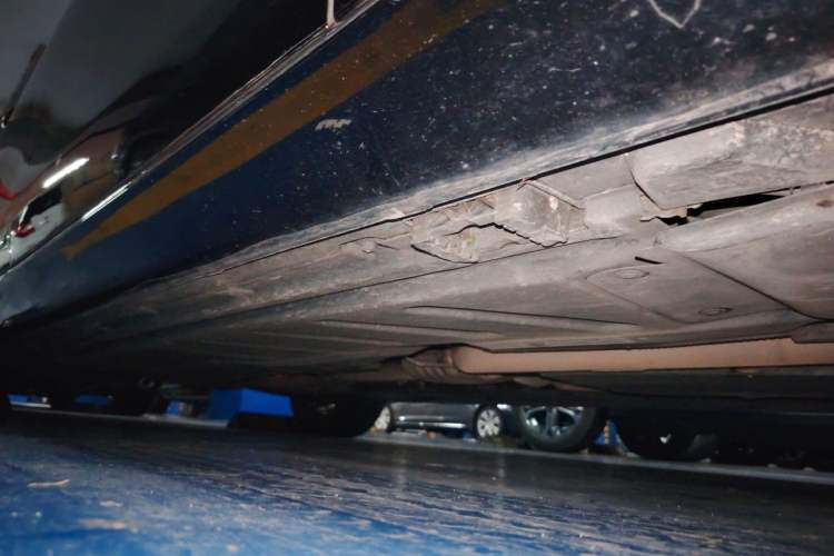 Used Mercedes-Benz E-Class 2023 Facelift E 260 L Chassis Front Right