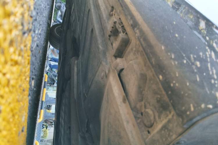 Used Mercedes-Benz E-Class 2023 Updated E 300 L Luxury Edition Chassis Front Right