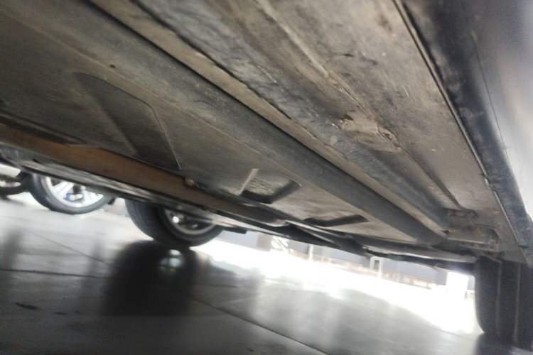 Used Mercedes-Benz E-Class 2023 E 300 L Luxury Model Chassis Front Right