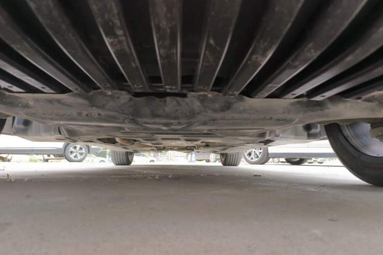 Used Mercedes-Benz E-Class 2023 E 260 L Chassis Front