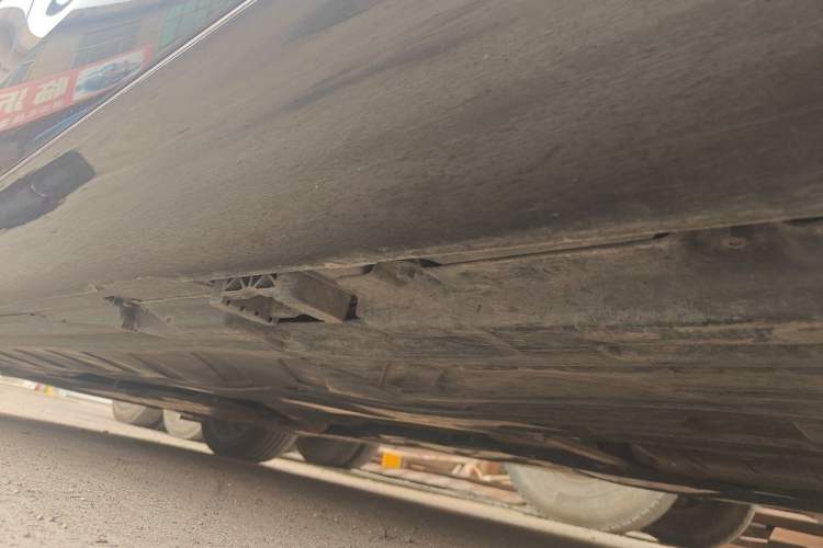 Used Mercedes-Benz E-Class 2023 E 260 L Chassis Rear Left