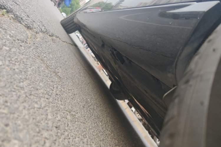 Used Mercedes-Benz E-Class 2023 E 300 L Luxury Model Chassis Rear Left