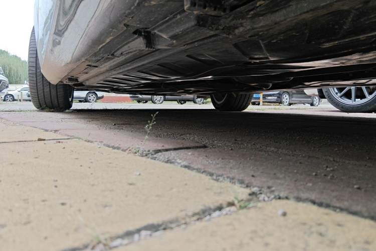 Used Mercedes-Benz E-Class 2023 Updated E 300 L Luxury Edition Chassis Rear Left