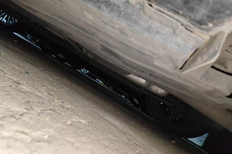 Used Mercedes-Benz E-Class 2023 E 260 L Chassis Rear Left