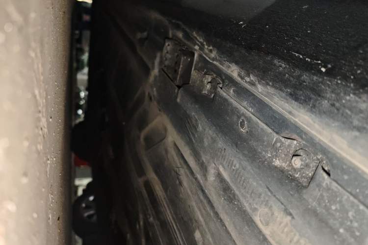 Used Mercedes-Benz E-Class 2023 E 260 L Chassis Rear Left