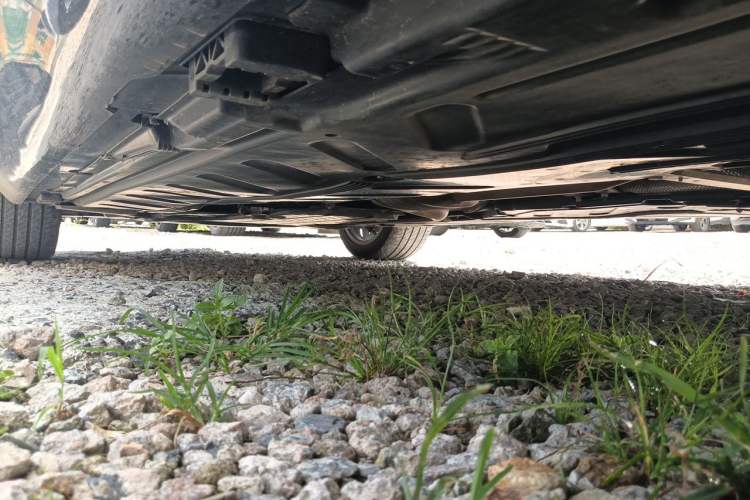 Used Mercedes-Benz E-Class 2023 E 300 L Luxury Model Chassis Rear Left