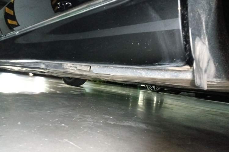 Used Mercedes-Benz E-Class 2023 E 300 L Luxury Model Chassis Rear Left