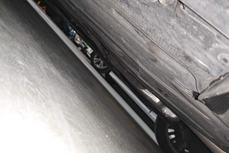 Used Mercedes-Benz E-Class 2023 Updated E 300 L Fashion Edition Chassis Rear Left