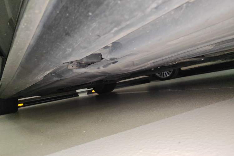 Used Mercedes-Benz E-Class 2023 E 300 L Sporty and Stylish Model Chassis Rear Left