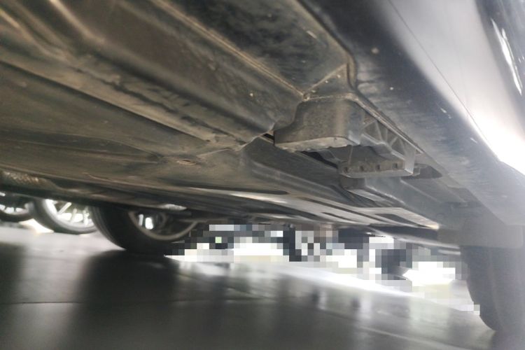 Used Mercedes-Benz E-Class 2023 E 300 L Luxury Model Chassis Rear Left
