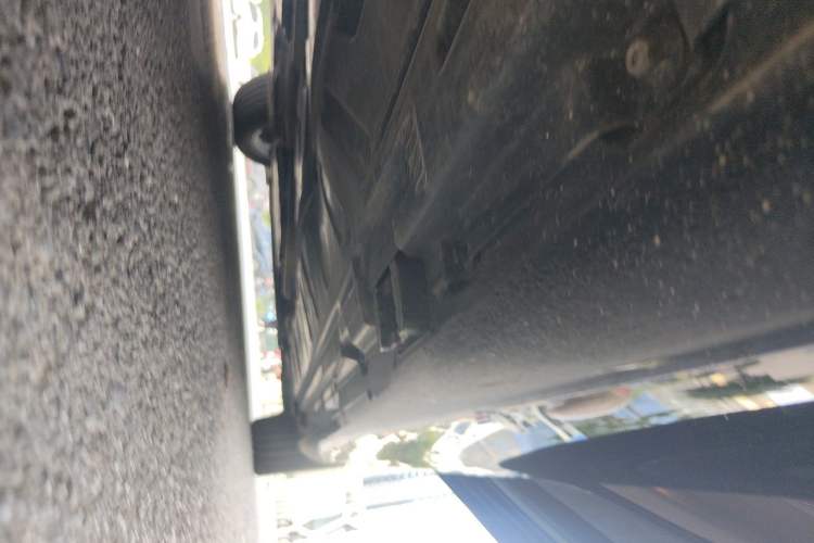 Used Mercedes-Benz E-Class 2023 Facelift E 260 L 4MATIC Chassis Rear Right