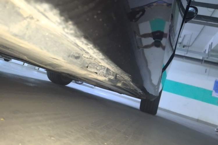 Used Mercedes-Benz E-Class 2023 E 300 L Luxury Model Chassis Rear Right
