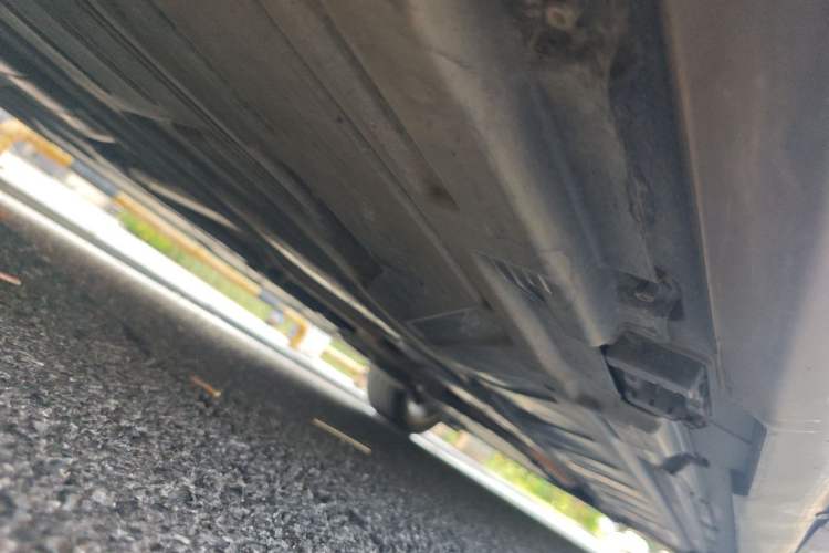 Used Mercedes-Benz E-Class 2023 E 300 L Sport Luxury Edition Chassis Rear Right