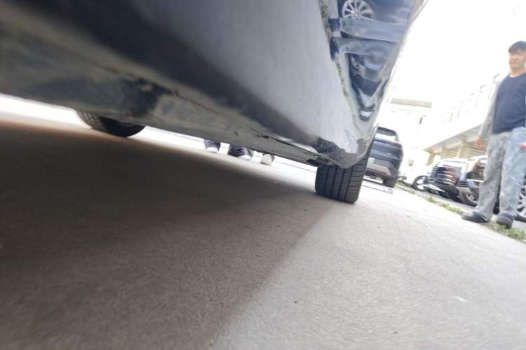 Used Mercedes-Benz E-Class 2023 E 300 L Luxury Model Chassis Rear Right