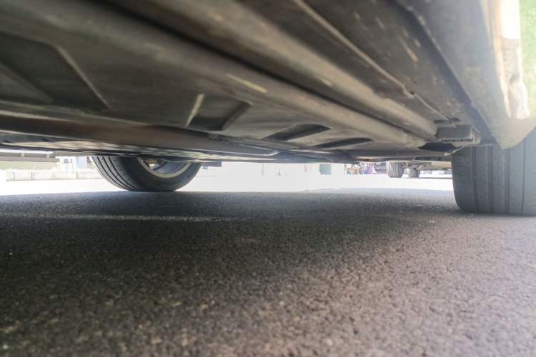 Used Mercedes-Benz E-Class 2023 Updated E 300 L Fashion Edition Chassis Rear Right