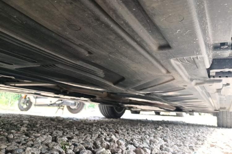 Used Mercedes-Benz E-Class 2023 E 300 L Luxury Model Chassis Rear Right