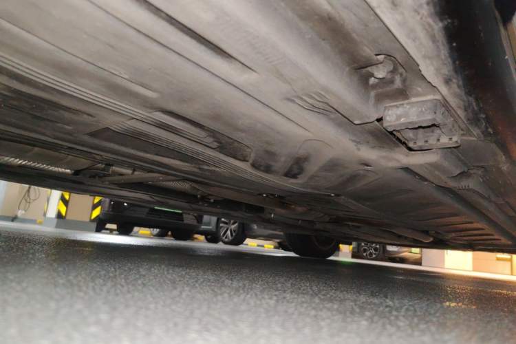 Used Mercedes-Benz E-Class 2023 E 300 L Luxury Model Chassis Rear Right
