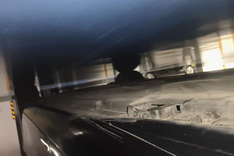 Used Mercedes-Benz E-Class 2023 Updated E 300 L Fashion Edition Chassis Rear Right