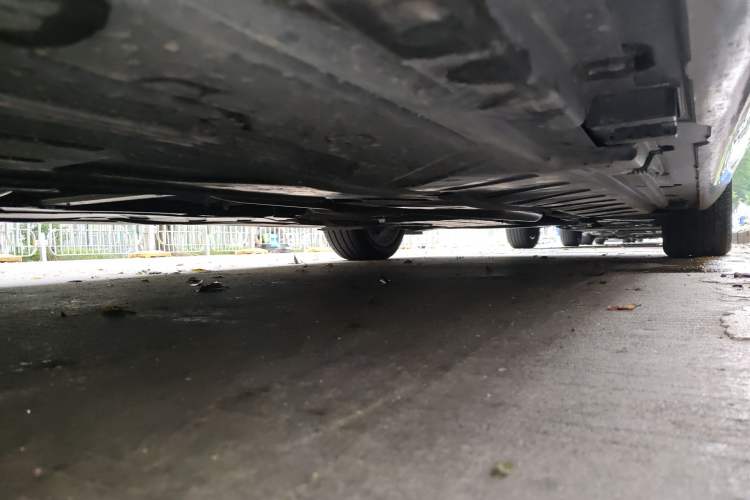 Used Mercedes-Benz E-Class 2023 E 300 L Luxury Model Chassis Rear Right